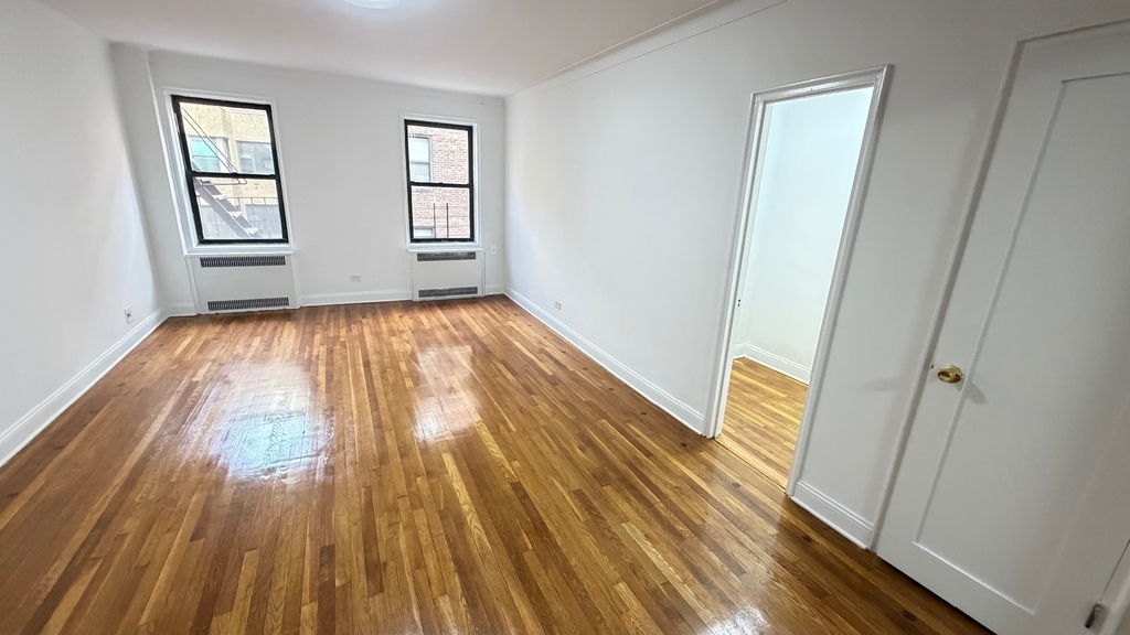 35-55 73rd Street - Photo 10