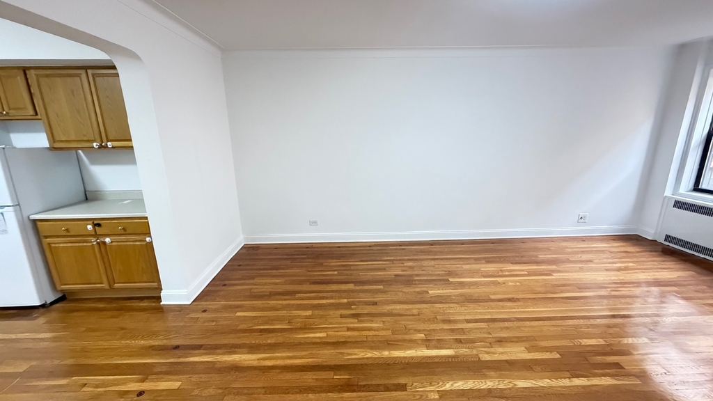 35-55 73rd Street - Photo 15