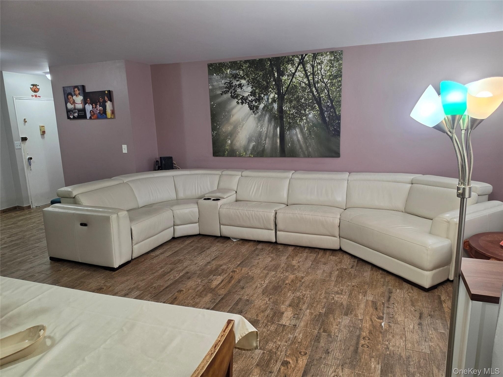 61-35 98th Street - Photo 3