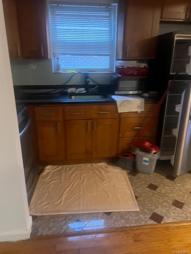 1844 120th Street - Photo 2