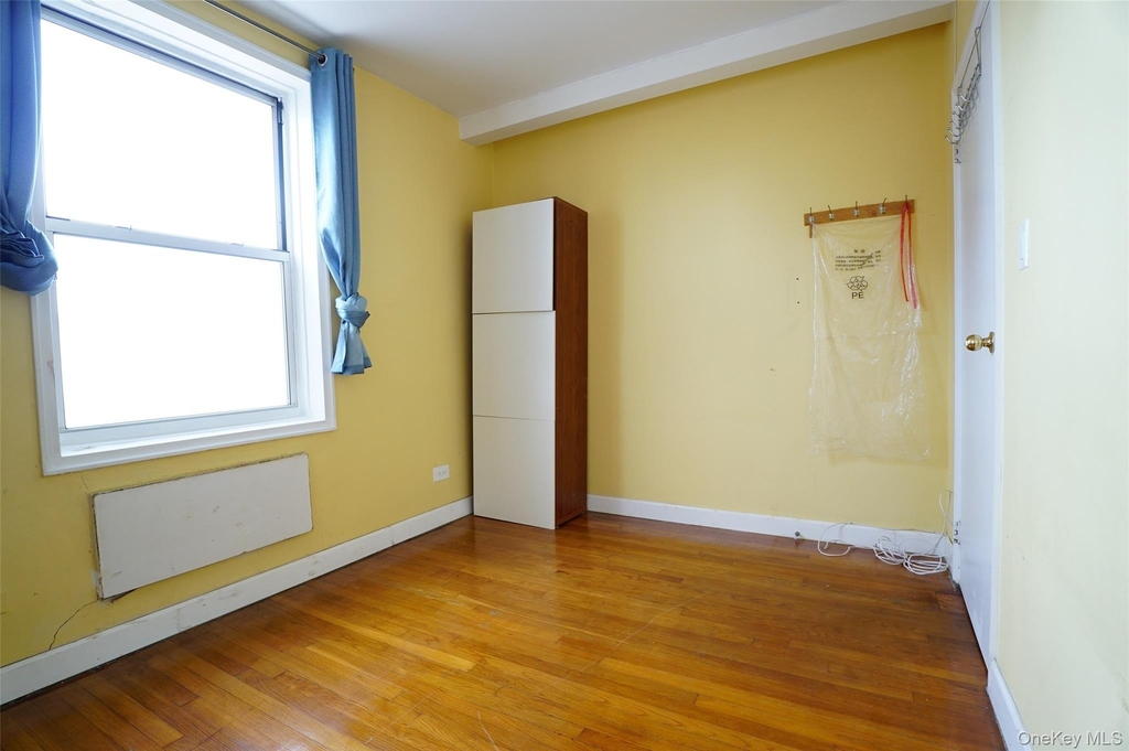 63-45 Saunders Street - Photo 8