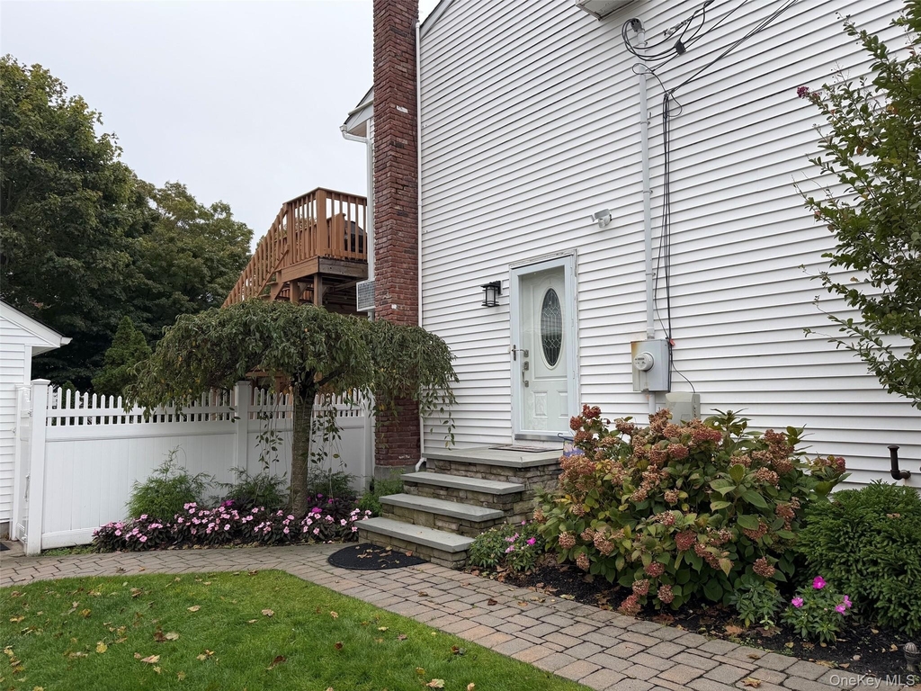 171 Huber Avenue - Photo 1