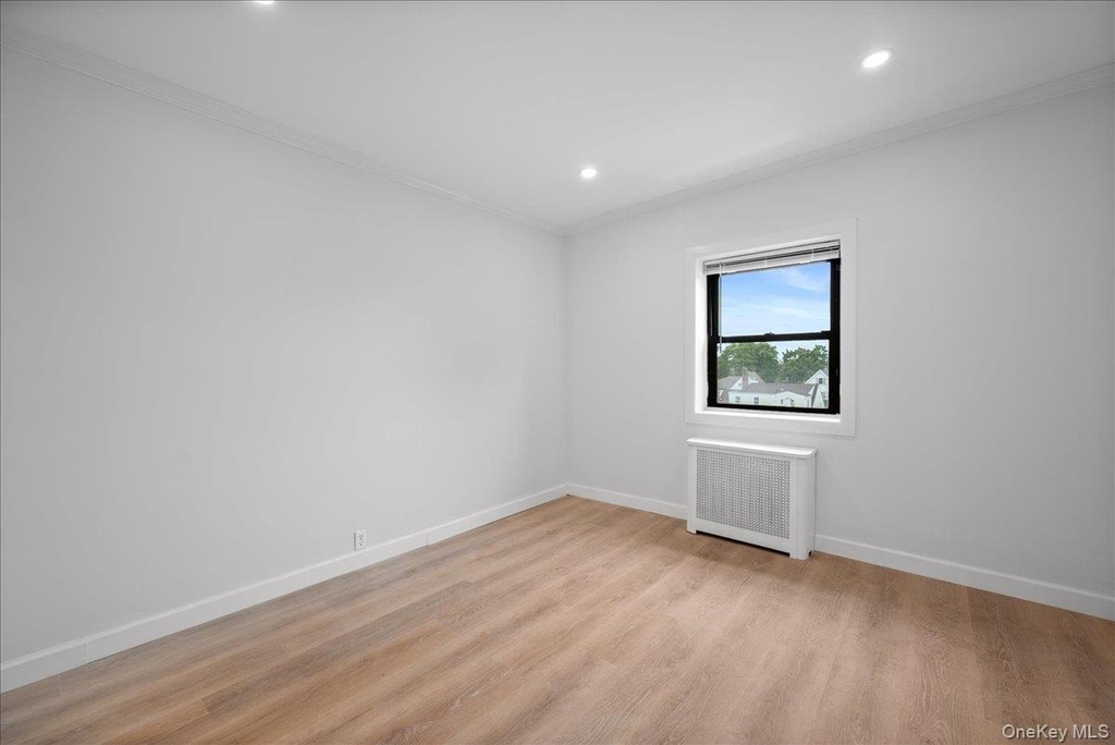 240 Halstead Avenue - Photo 3