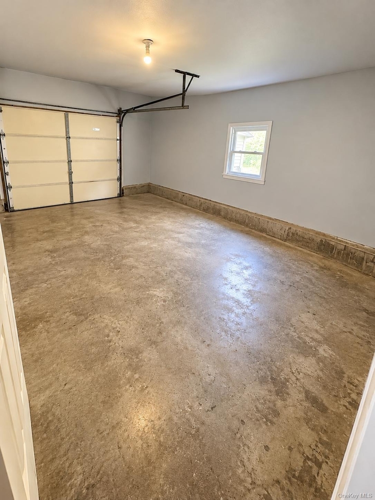 265 Randall Avenue - Photo 19