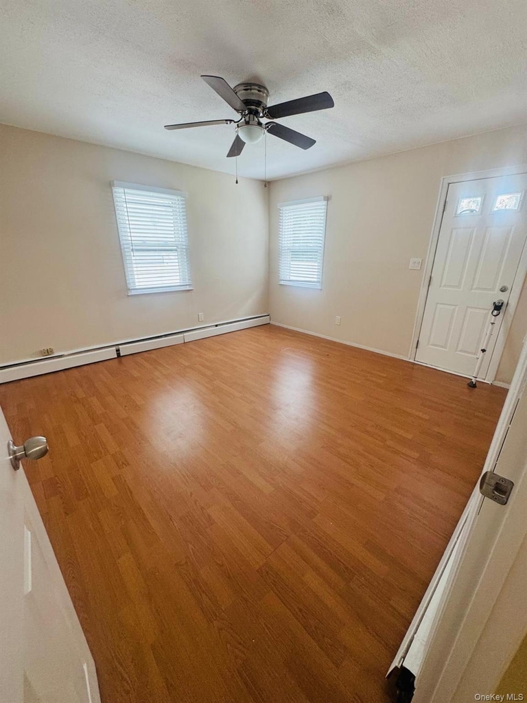 265 Randall Avenue - Photo 7