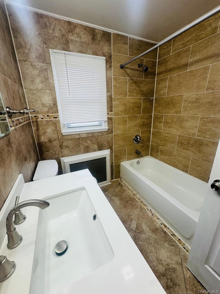 265 Randall Avenue - Photo 8