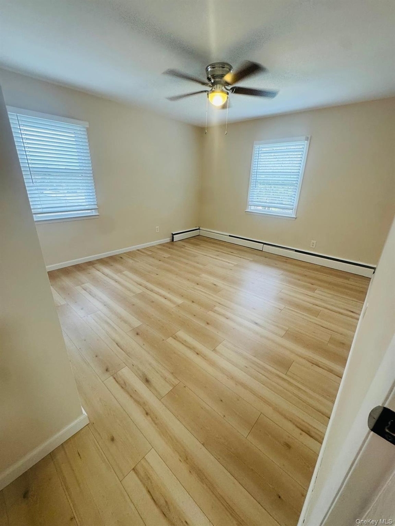 265 Randall Avenue - Photo 11