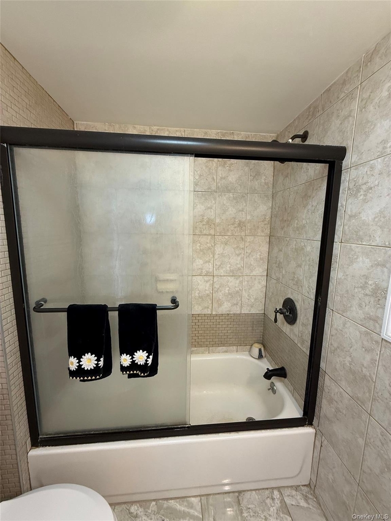 405 Fox Run Lane - Photo 15