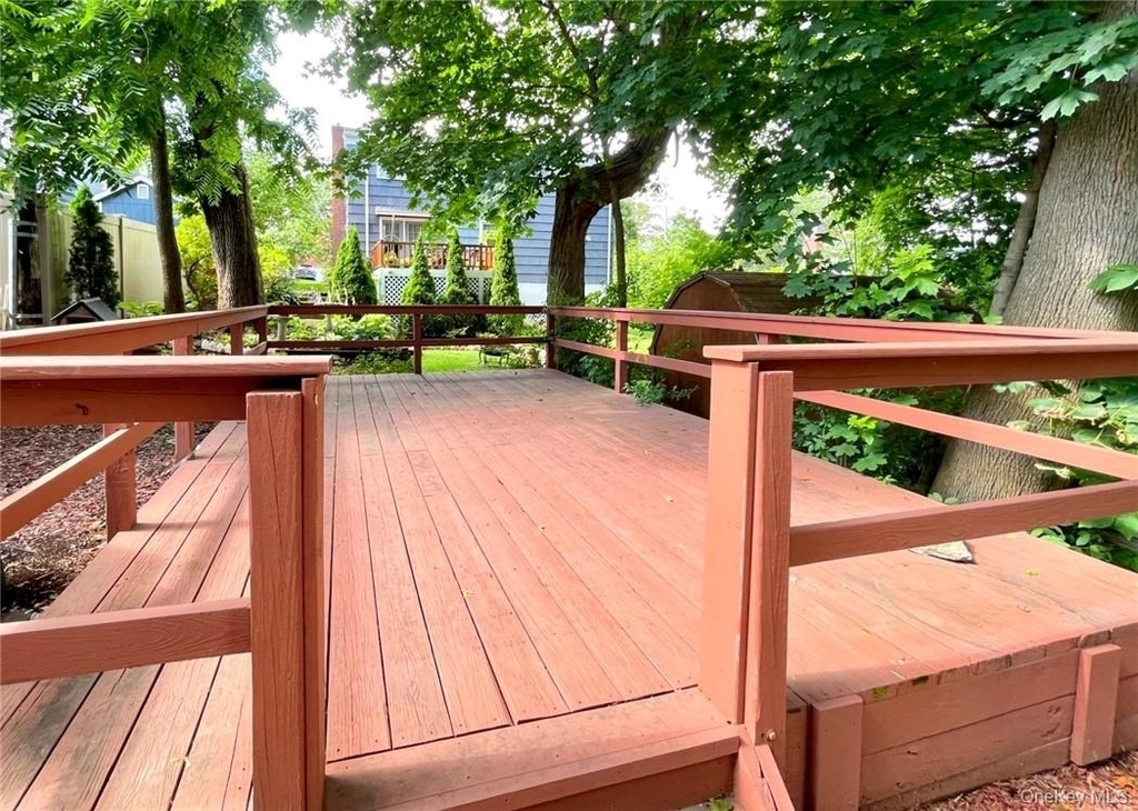 306 Soundview Avenue - Photo 26