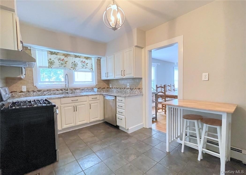 306 Soundview Avenue - Photo 14