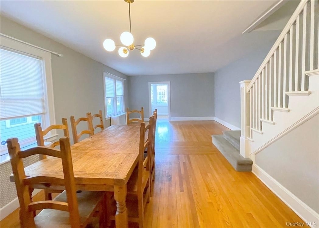 306 Soundview Avenue - Photo 8
