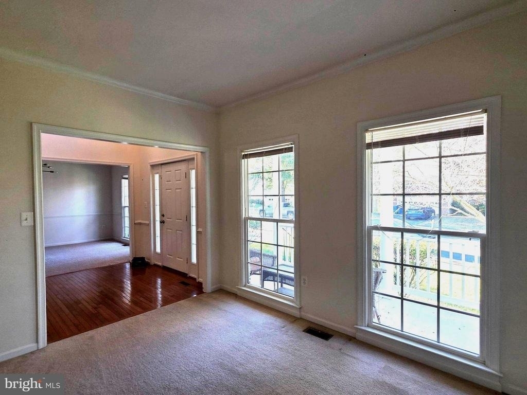 6 Saint Stephens Court - Photo 1