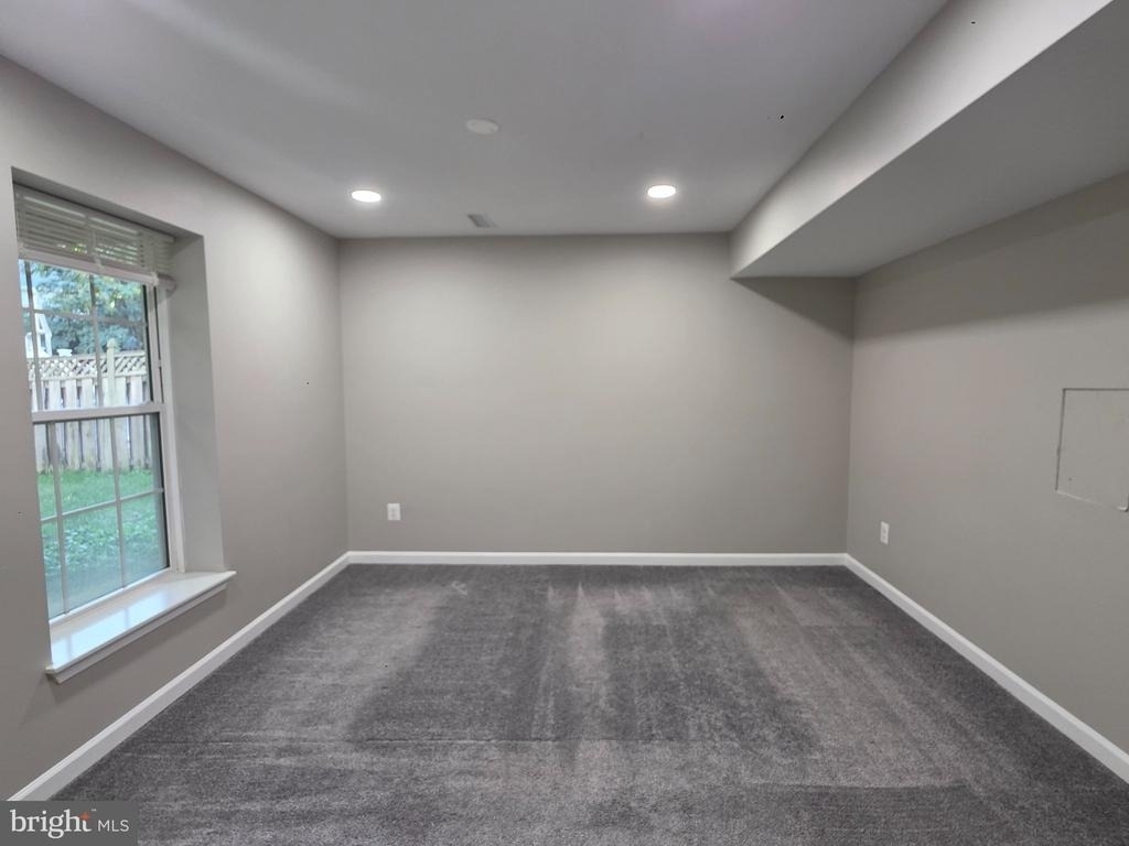 6 Saint Stephens Court - Photo 20