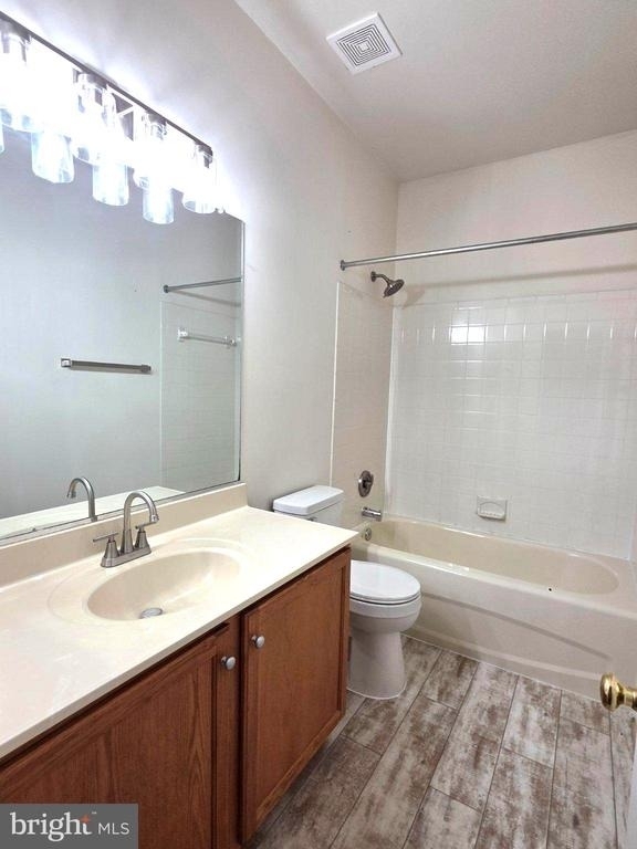 6 Saint Stephens Court - Photo 9