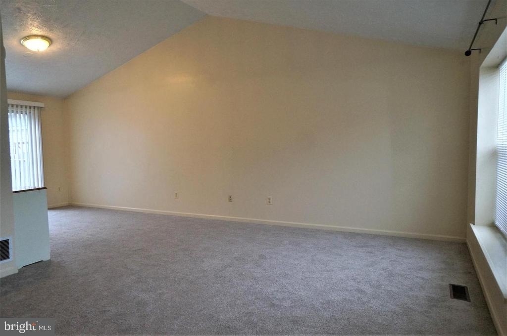 10337 Abbott Road - Photo 2