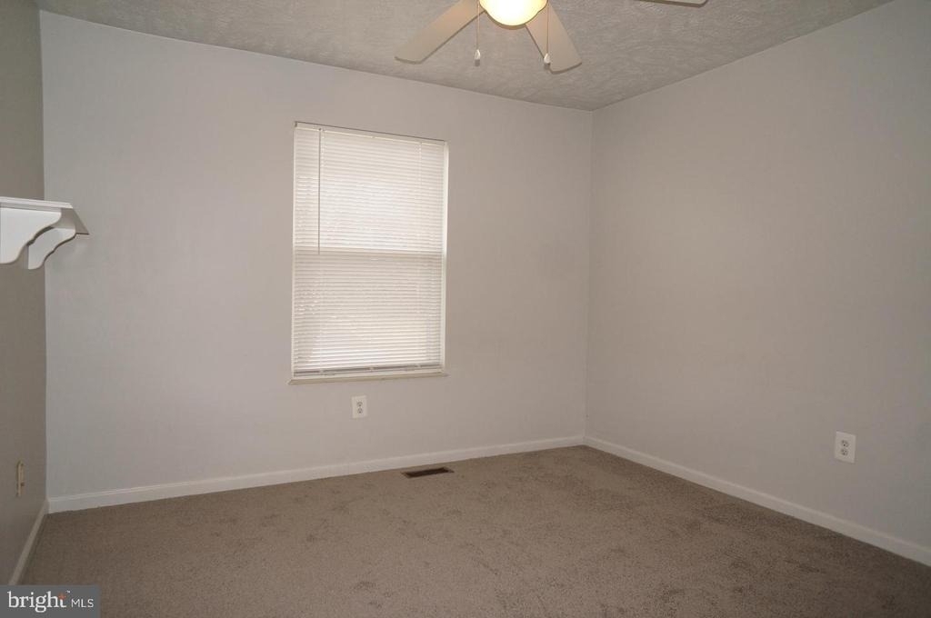 10337 Abbott Road - Photo 18