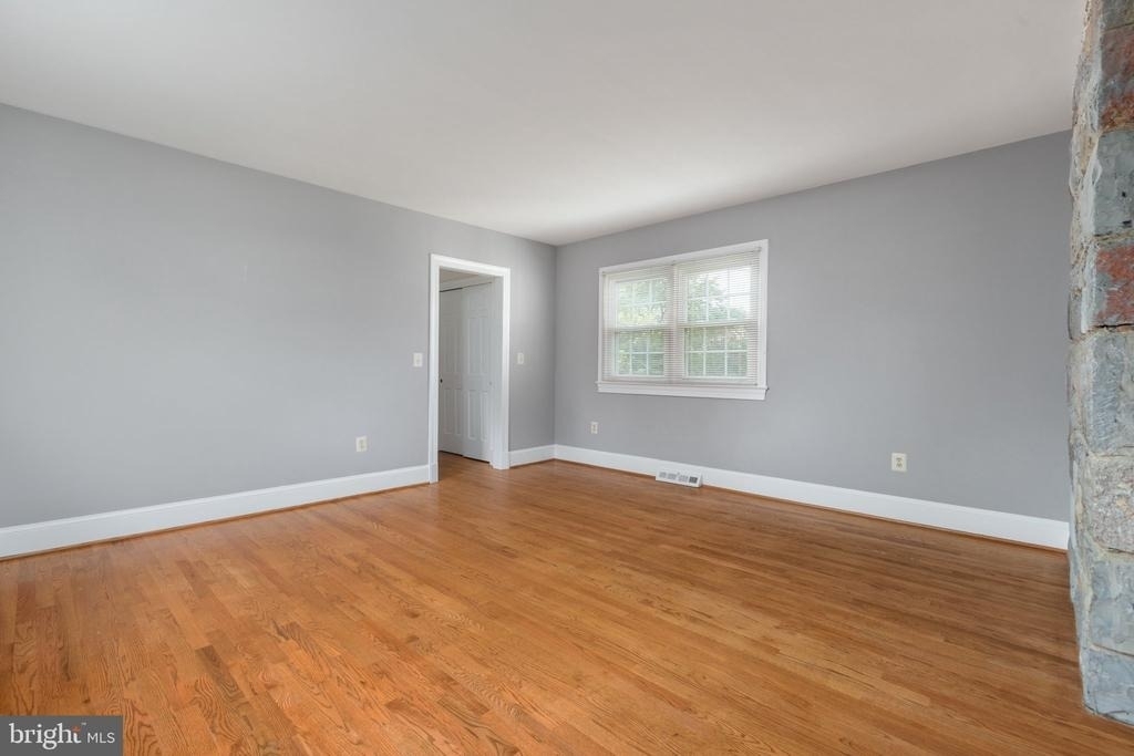 603 Martin Avenue - Photo 4