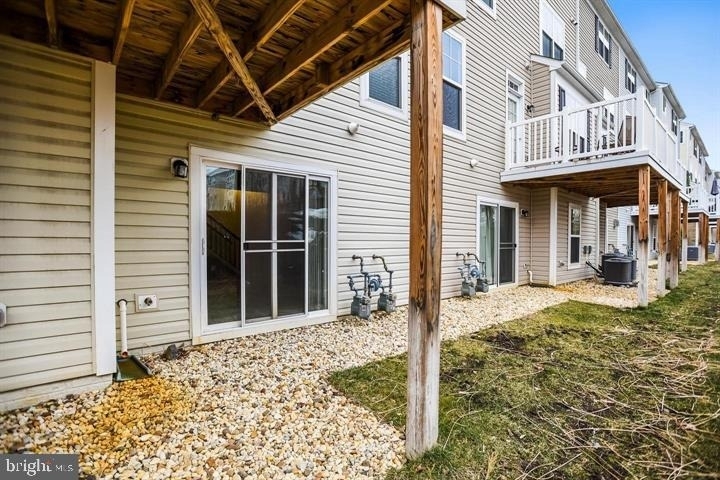 42243 Canary Grass Square - Photo 44