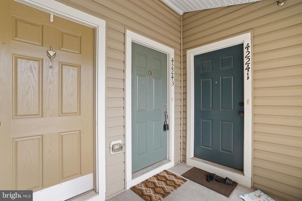 42243 Canary Grass Square - Photo 2
