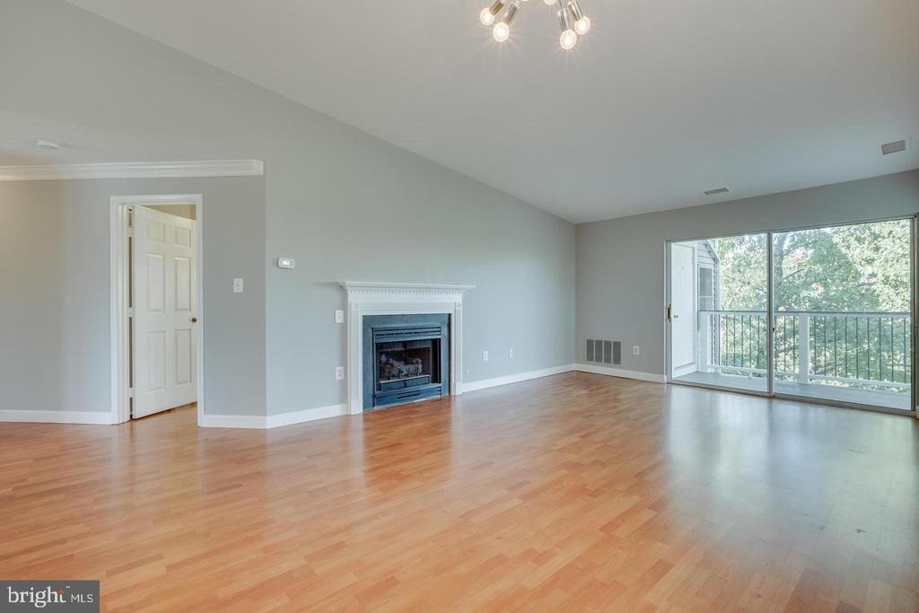 20575 Snowshoe Square - Photo 9