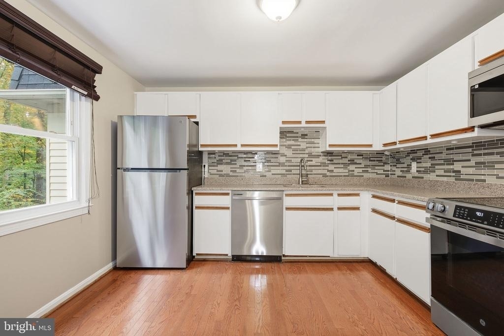 3151 Ellenwood Drive - Photo 10