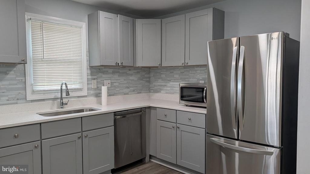 7104 Judith Avenue - Photo 7