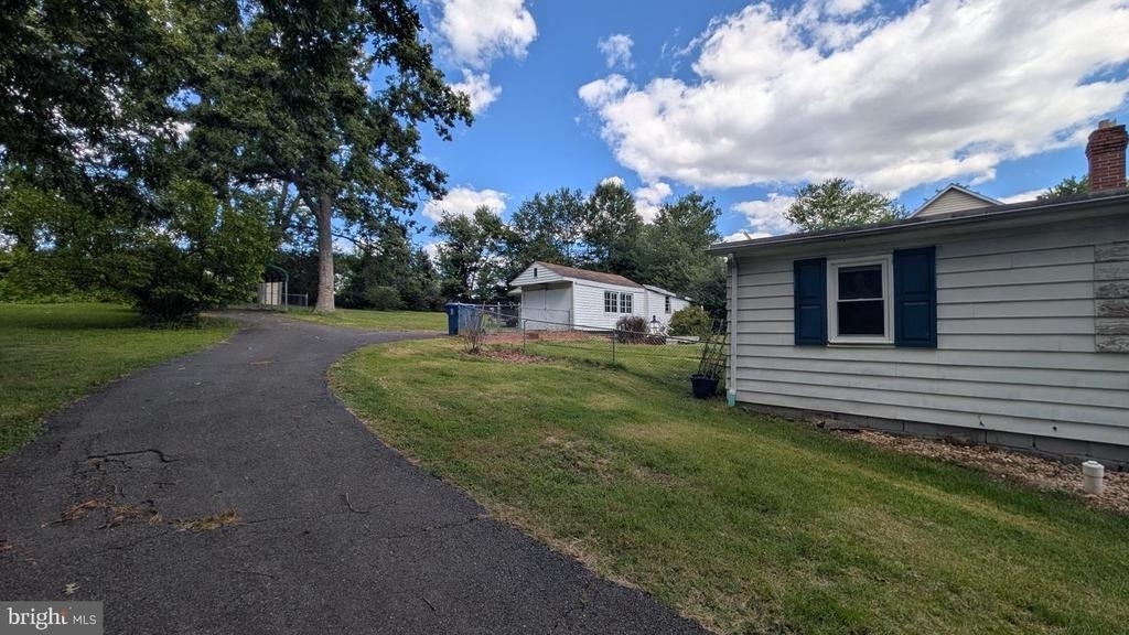 7104 Judith Avenue - Photo 17