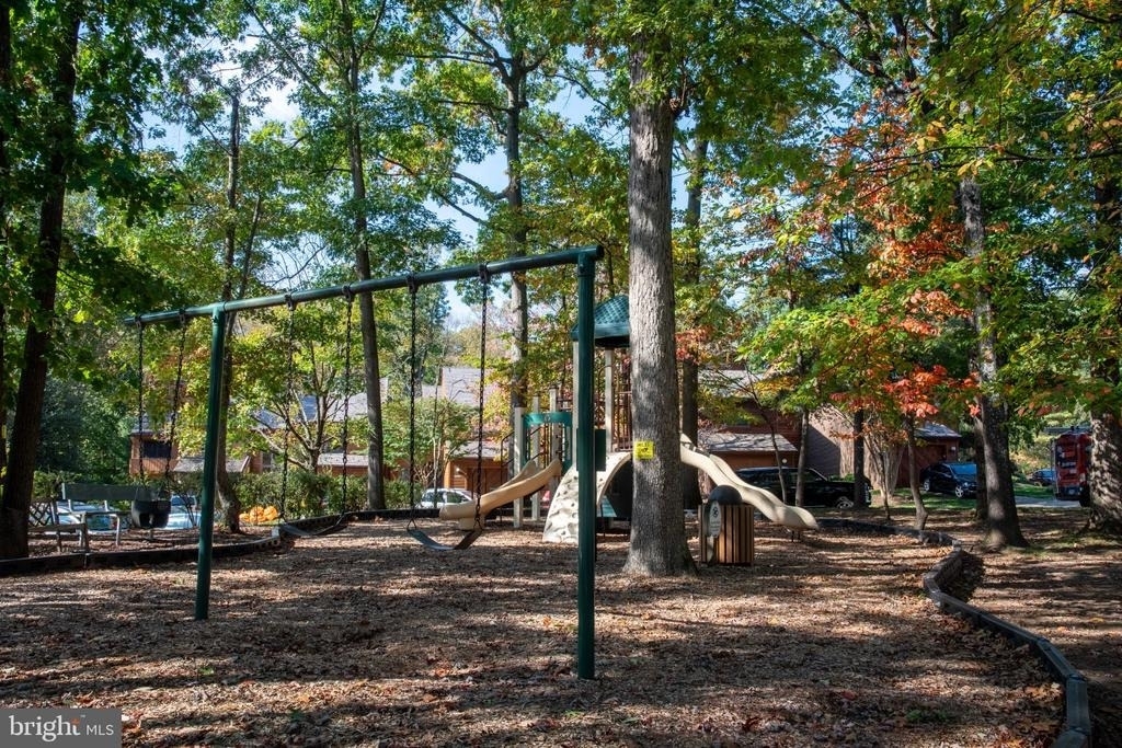 2207 Cedar Cove Court - Photo 37