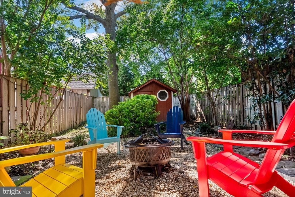 19 E Custis Avenue - Photo 29
