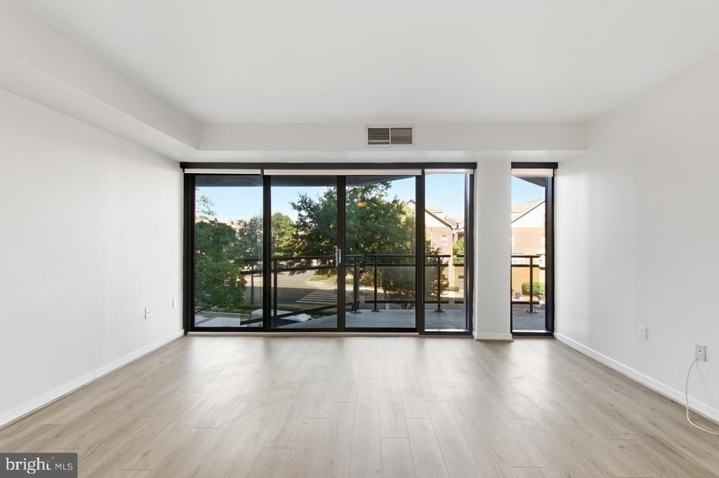1530 Key Boulevard - Photo 8