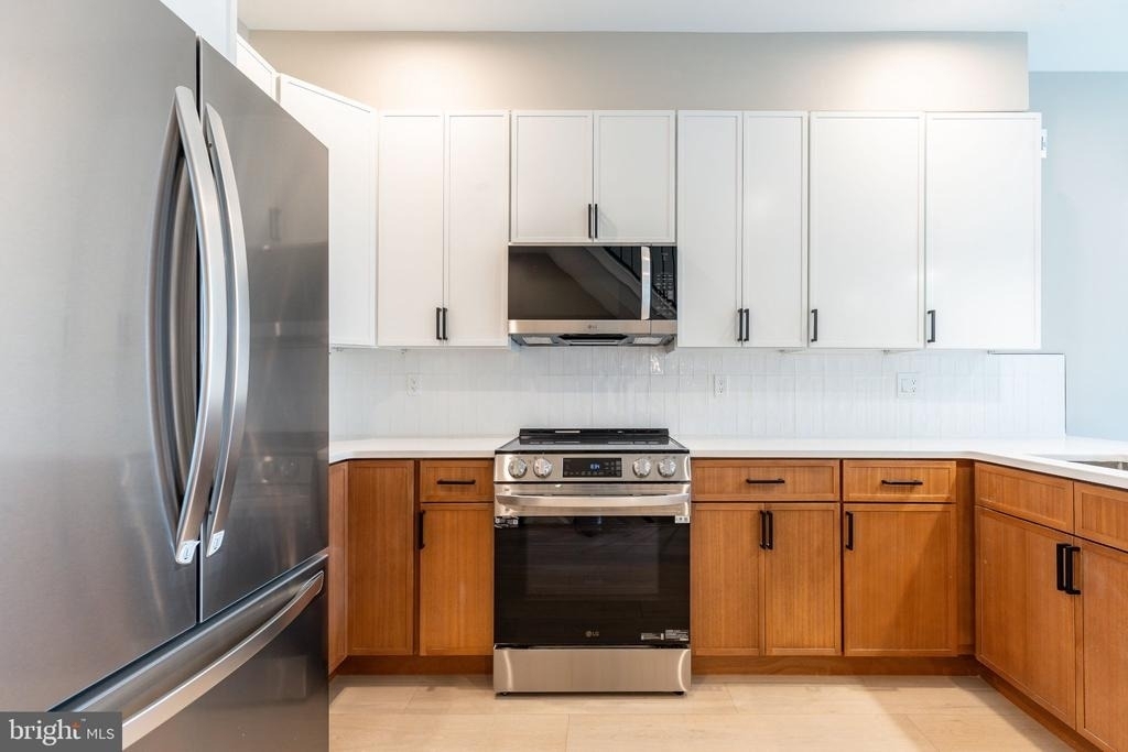 2406 N 3rd Street - Photo 0