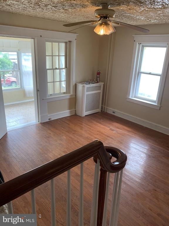 935 Macdade Boulevard - Photo 1