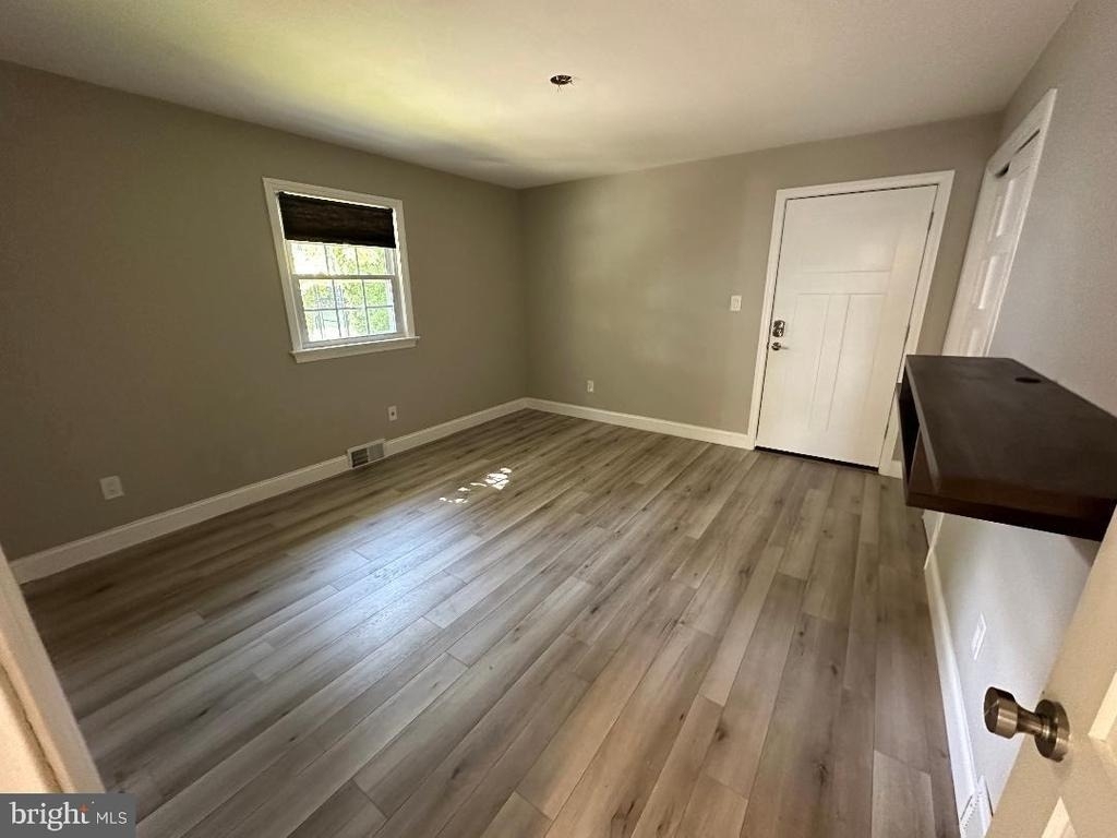 398 Franklin Avenue - Photo 6