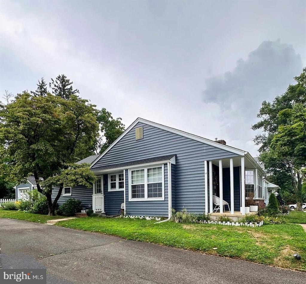 398 Franklin Avenue - Photo 18