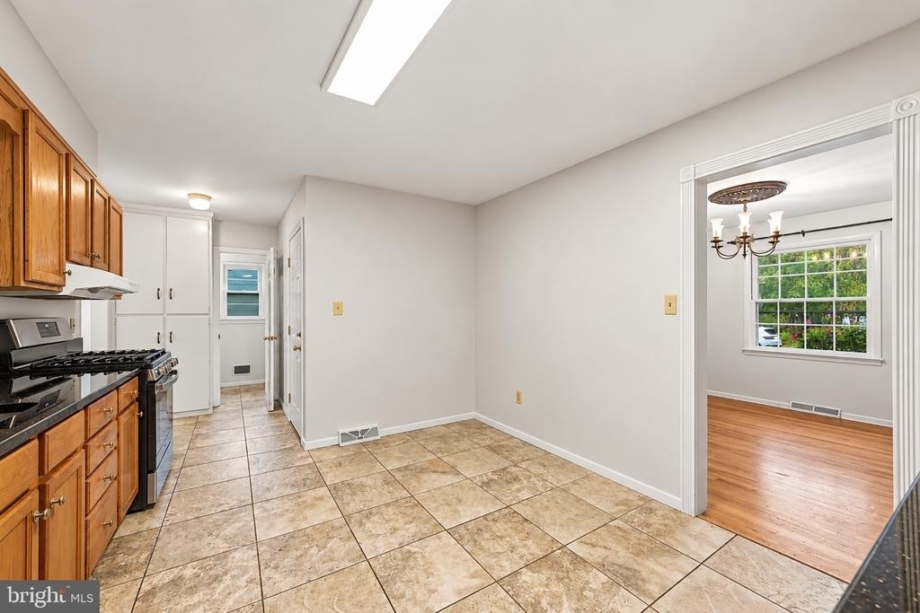 292 Glenn Avenue - Photo 9
