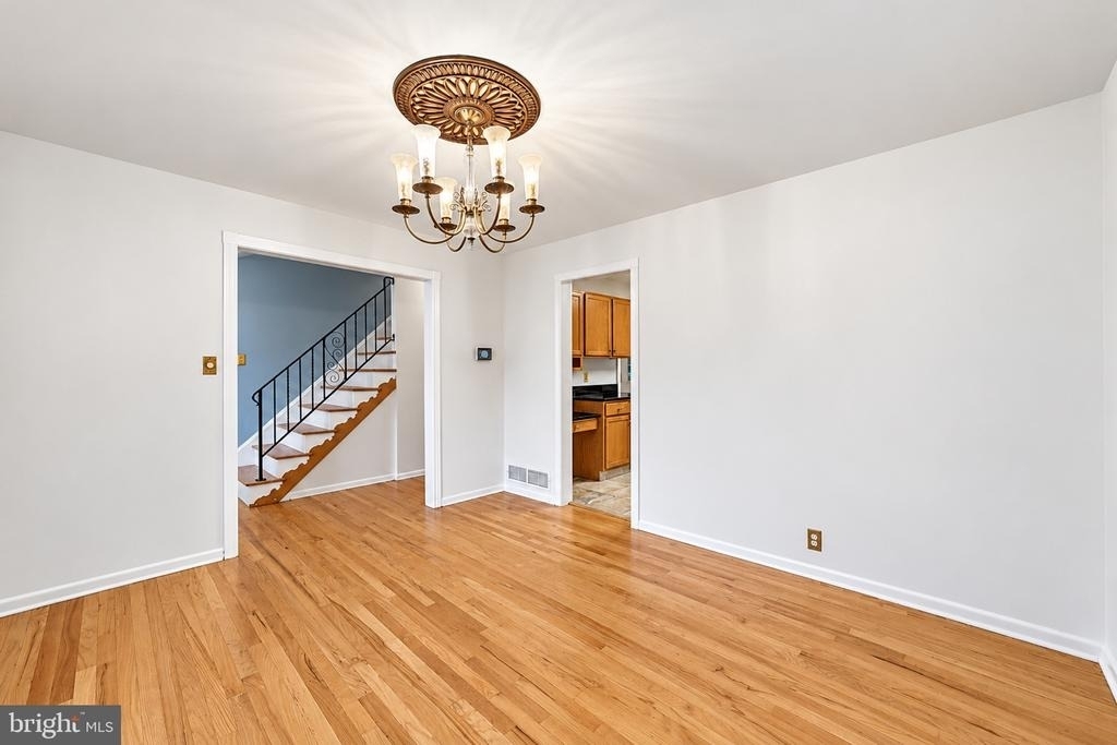 292 Glenn Avenue - Photo 6