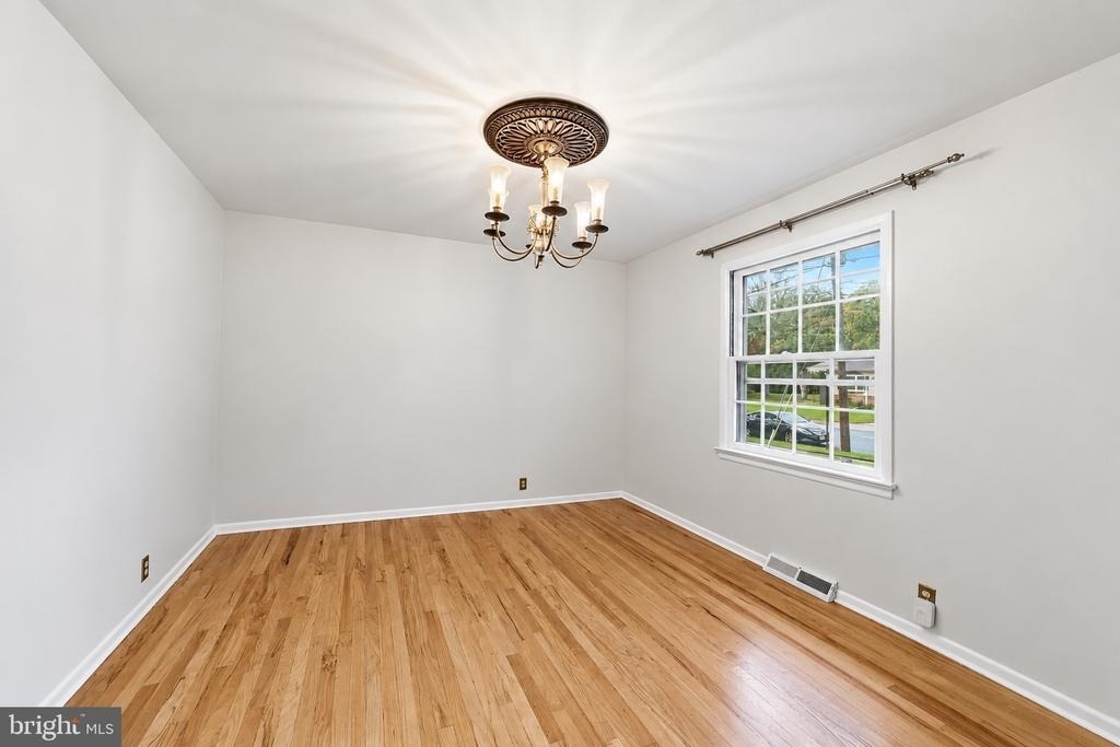 292 Glenn Avenue - Photo 5