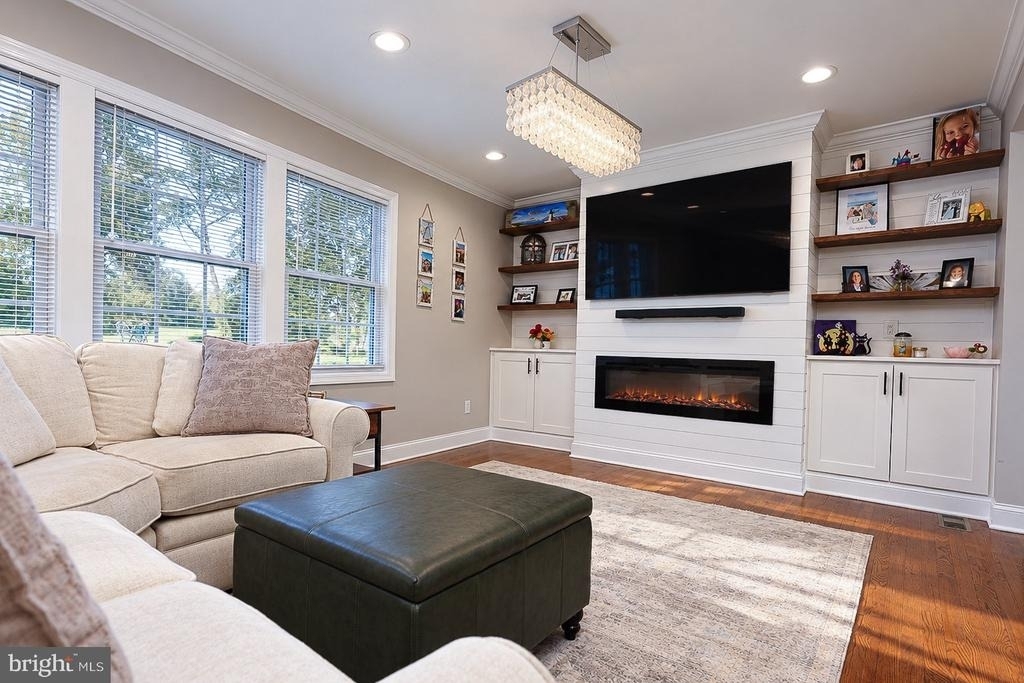 316 Evelyn Avenue - Photo 4