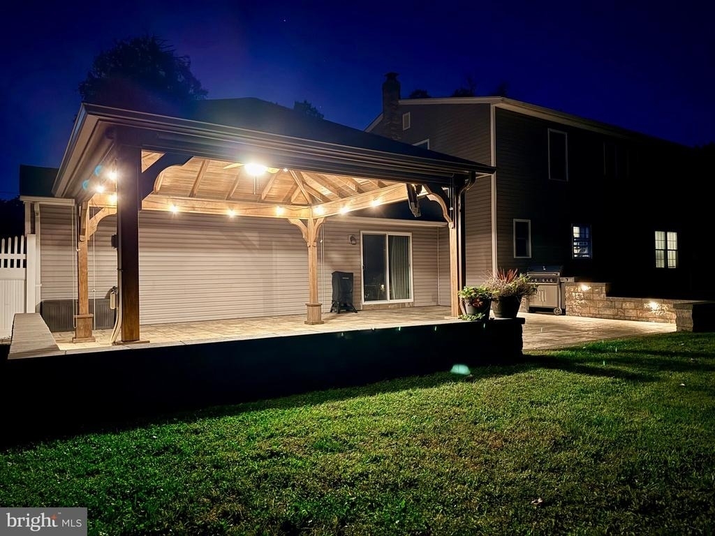 316 Evelyn Avenue - Photo 32
