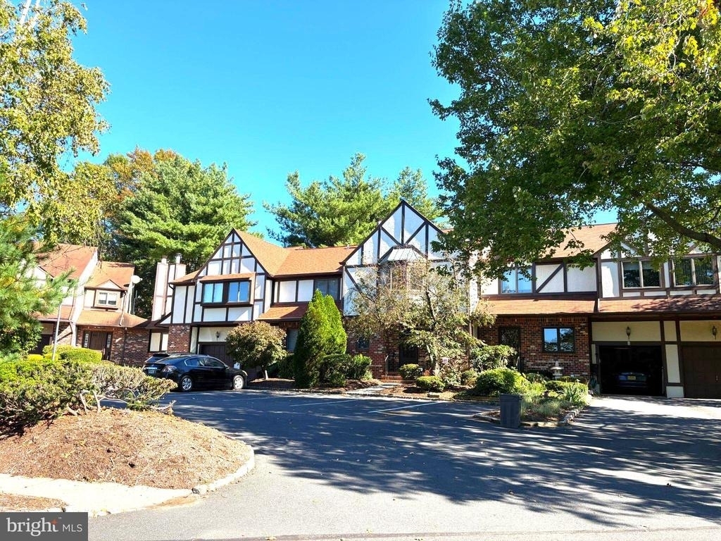5 Tudor Court - Photo 39