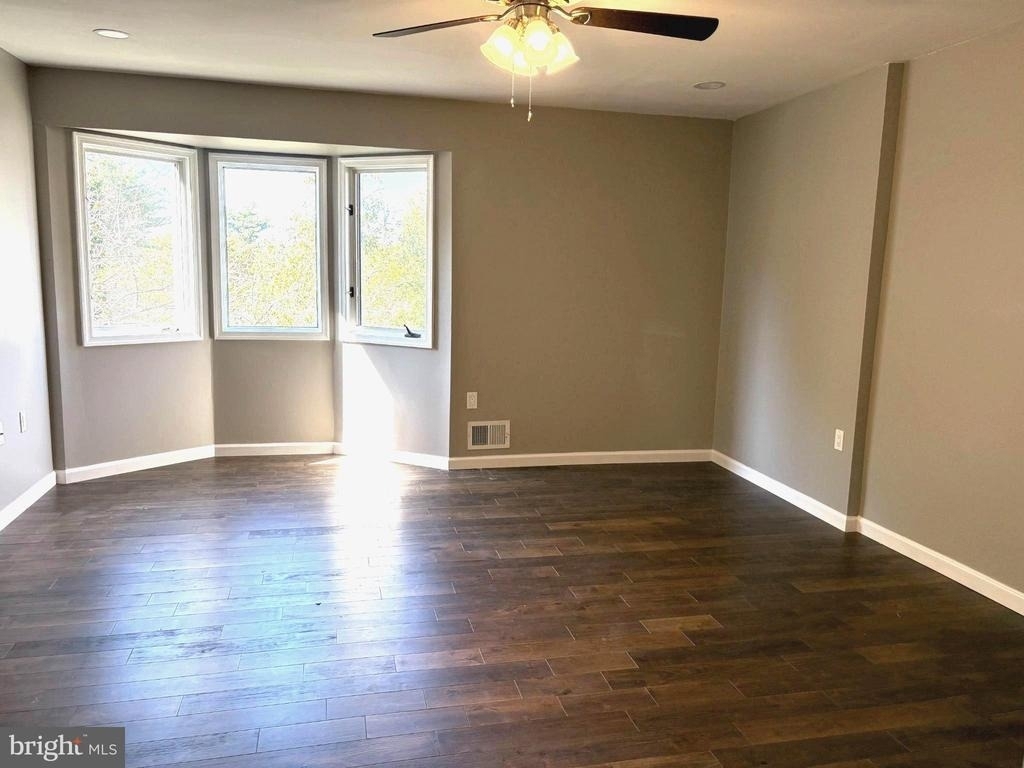 5 Tudor Court - Photo 14