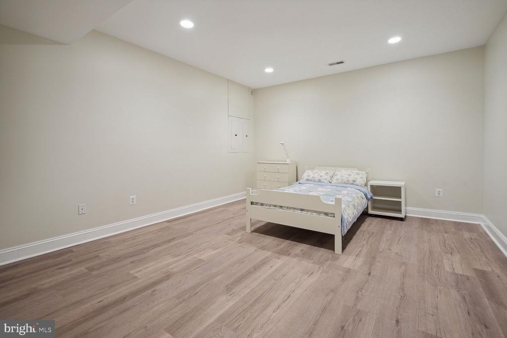 9724 Clagett Farm Drive - Photo 44
