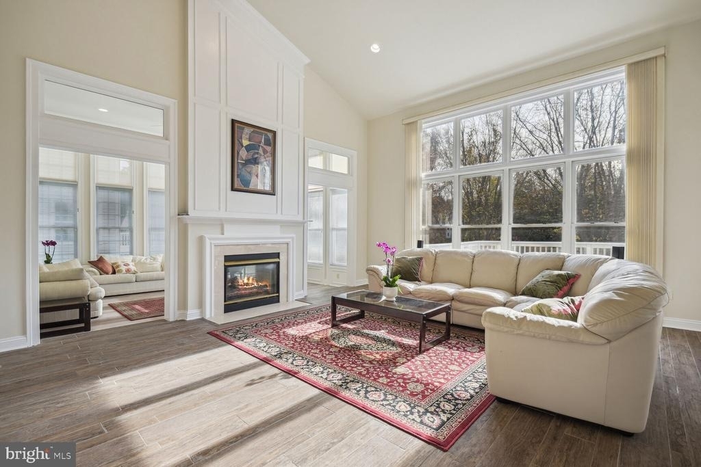 9724 Clagett Farm Drive - Photo 5