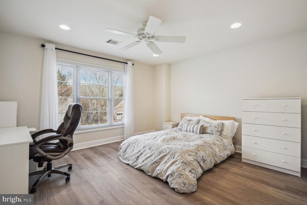 9724 Clagett Farm Drive - Photo 38