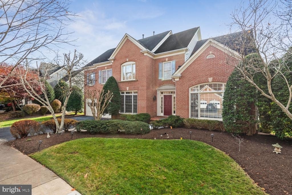 9724 Clagett Farm Drive - Photo 2