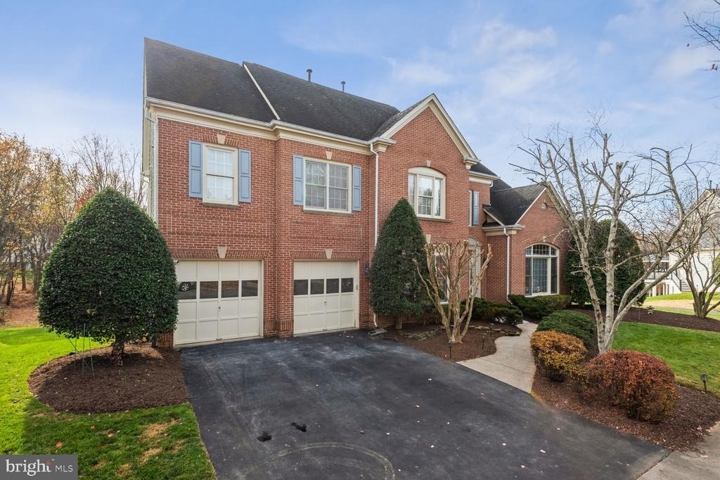 9724 Clagett Farm Drive - Photo 1