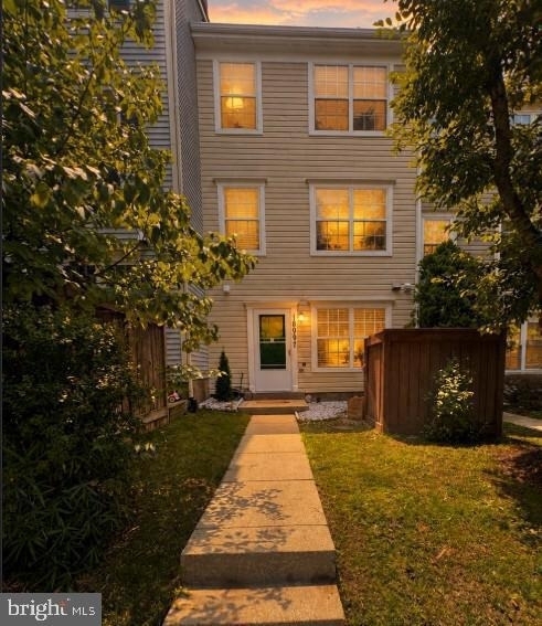 18997 Highstream Drive - Photo 1