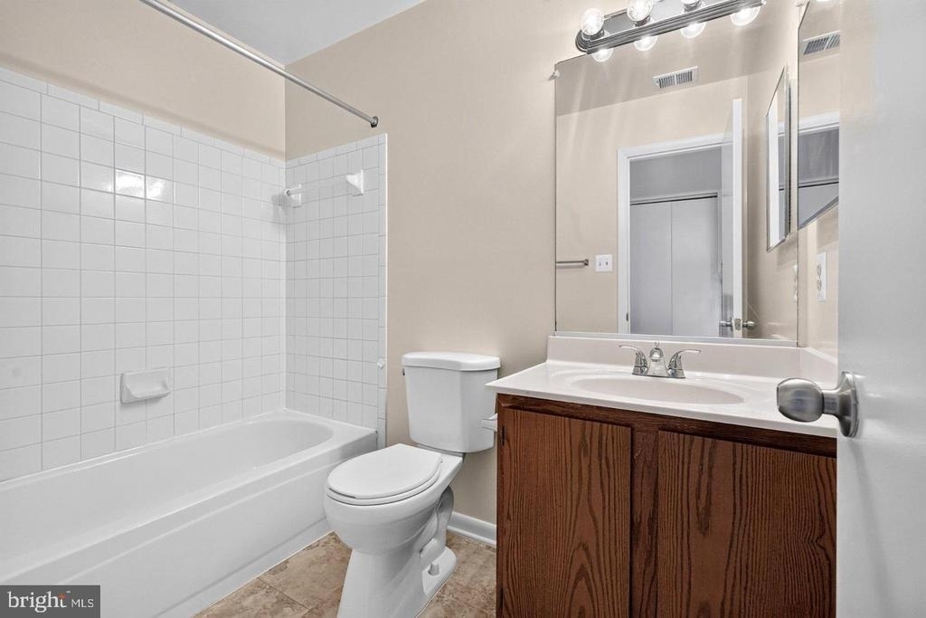 18997 Highstream Drive - Photo 14
