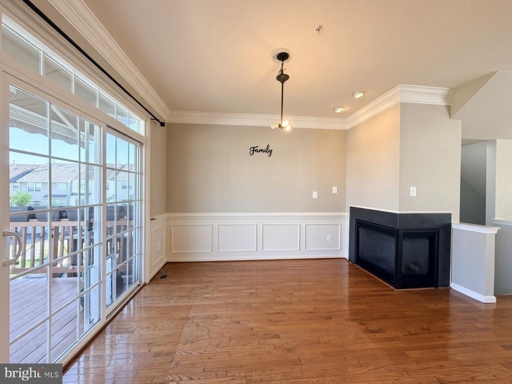 215 Marley Street - Photo 30