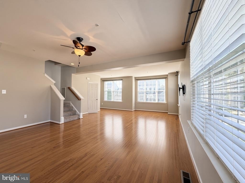 215 Marley Street - Photo 11